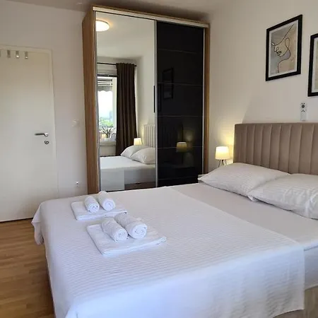 Mia Milija Apartment *